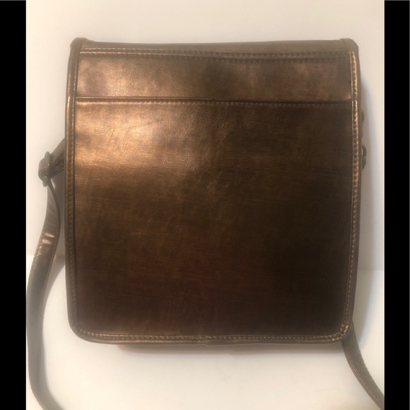 NEW Marc Chantel Bronze Shoulder Crossbody Purse - Picture 3 of 6